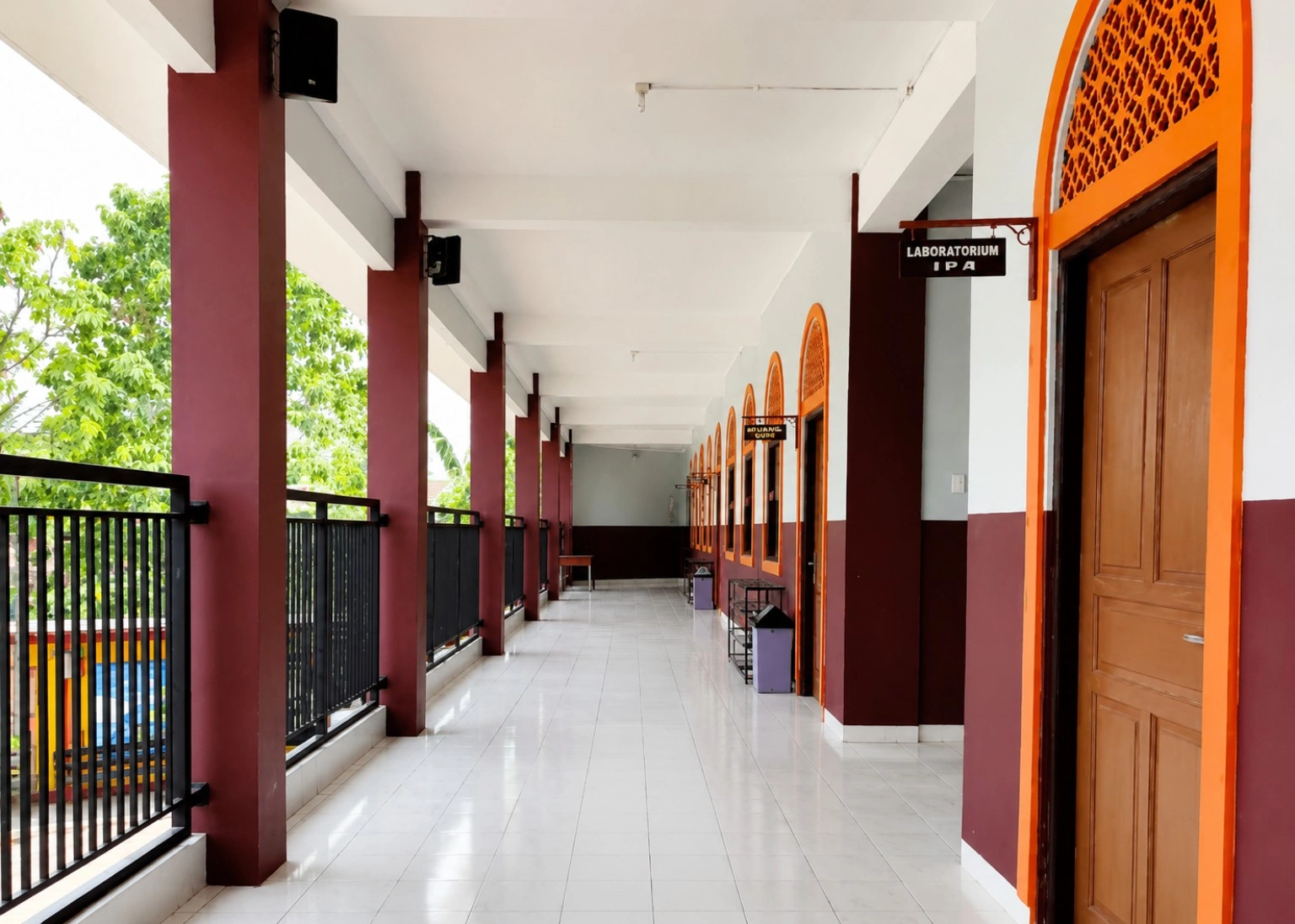 Lorong